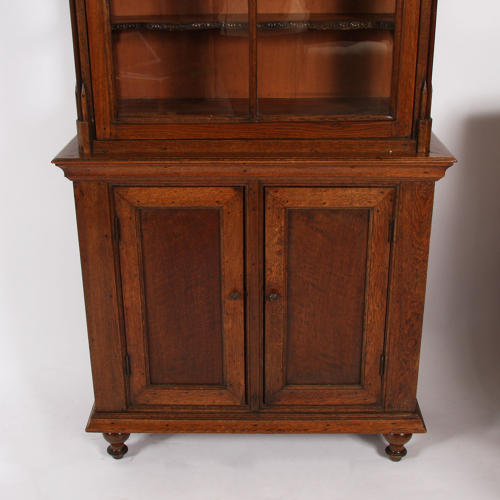 Small Oak Bookcase